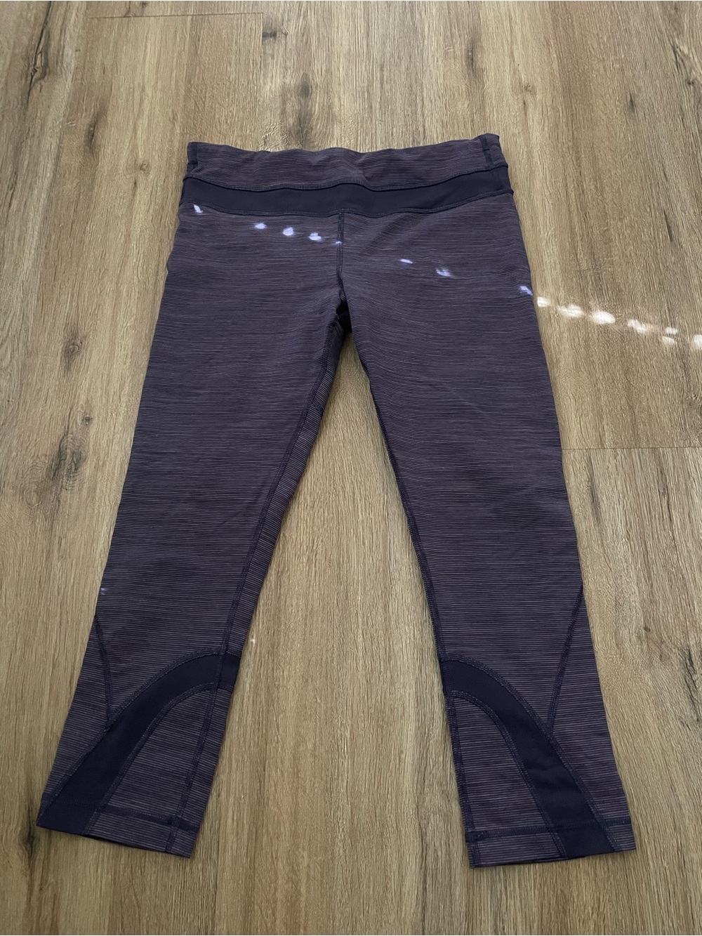 Lululemon tights size 8